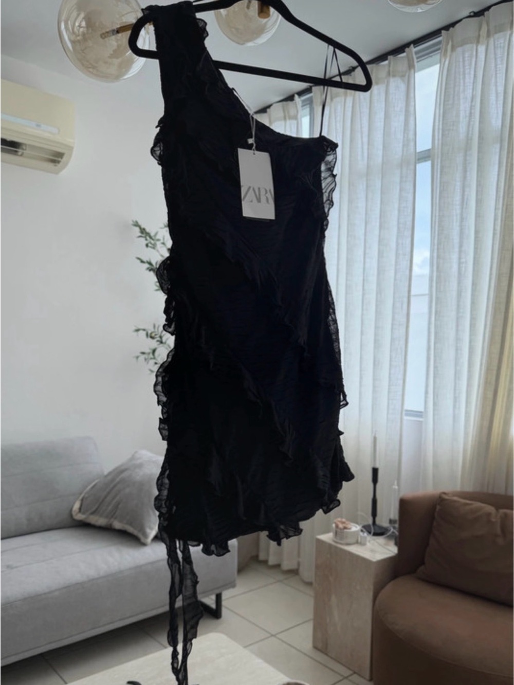 ZARA Black One-Shoulder Ruffle Mini Dress - Picture 2 of 4